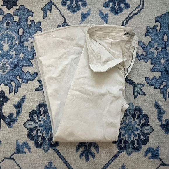 Zara Denim - Zara Marine Straight Jeans White Size 4